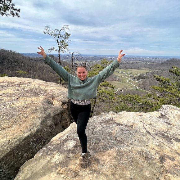 Meet your Posher, Rose - Picture 3 of 16